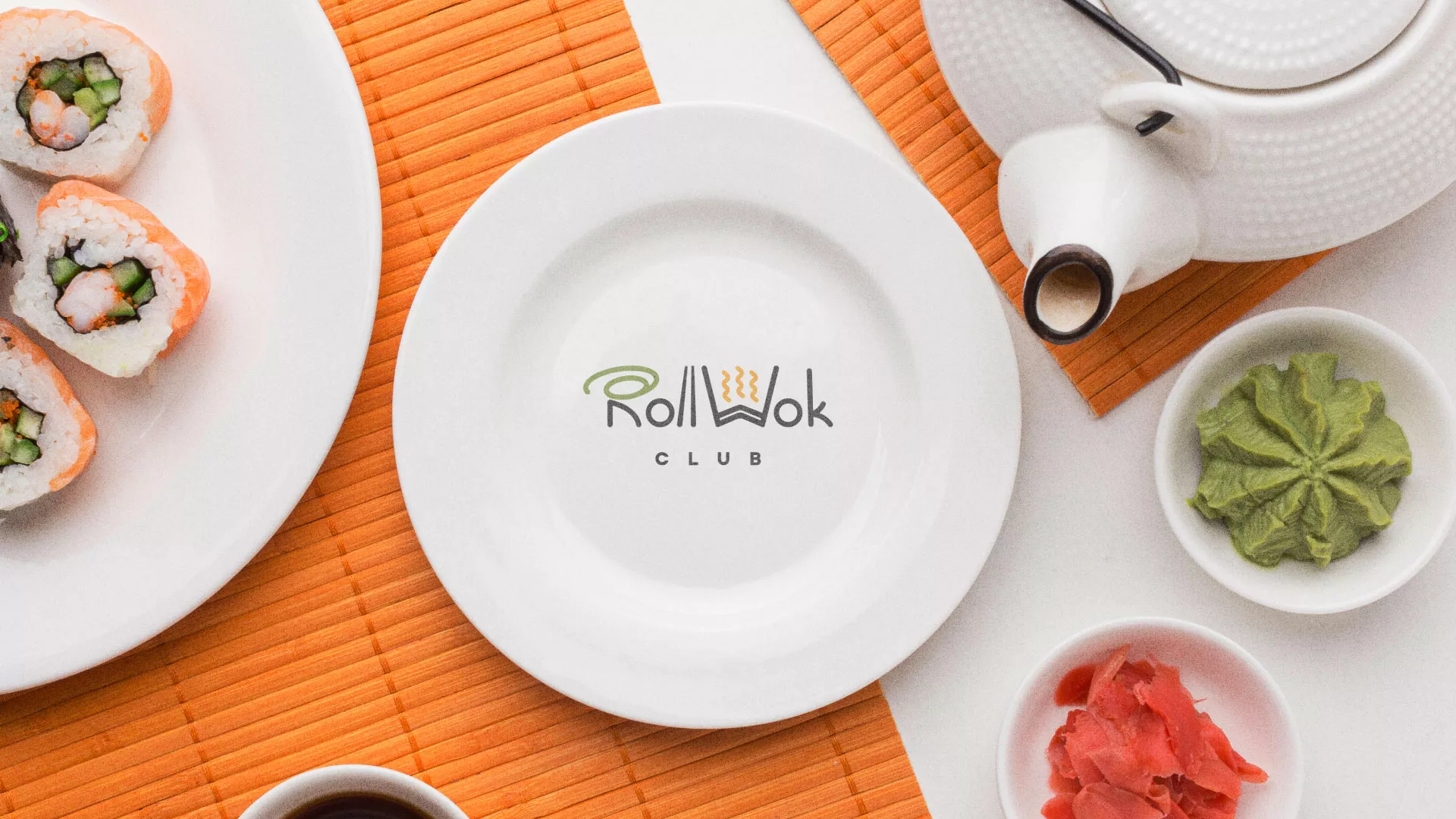 Разработка логотипа и фирменного стиля в Ершове для суши-бара «Roll Wok Club» Разработка логотипа и фирменного стиля в Ершове для суши-бара «Roll Wok Club»